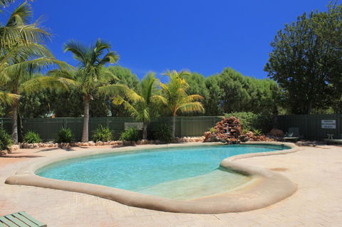 Ningaloo Coral Bay â€“ Bayview - Accommodation Asia 33