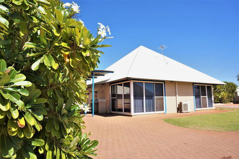 Osprey Holiday Village Unit 120 - Plenty Of Room For A Large Family - Accommodation Asia 18