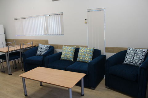 Mandurah Ocean Marina Chalets - Accommodation Asia 7