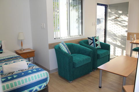 Mandurah Ocean Marina Chalets - Accommodation Asia 33