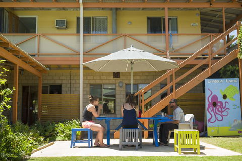 Lancelin Lodge - Accommodation Guide 19