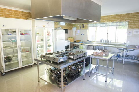 Lancelin Lodge - Accommodation Guide 22