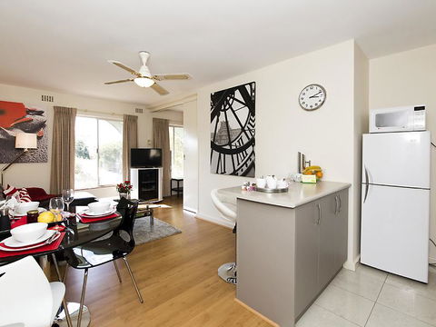 Style In Subiaco - Accommodation Guide 5