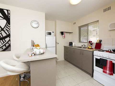 Style In Subiaco - Accommodation Guide 4