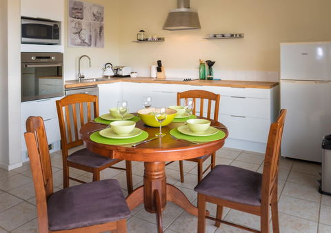 Cottesloe Sea Bliss Apartment - Accommodation Asia 4