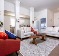 Como Executive Apartment - Accommodation Asia