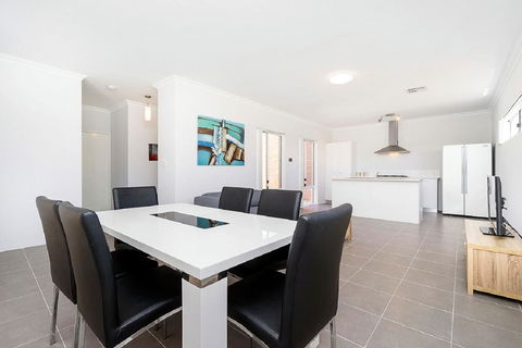 Victoria Park Town House - Accommodation Asia 8