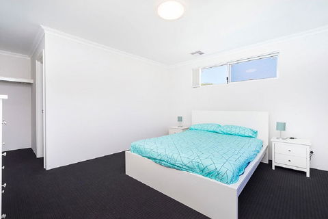 Victoria Park Town House - Accommodation Asia 2