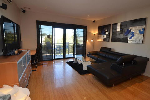 The Arcadia Apartment - Accommodation Asia 3