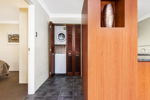 Subiaco Village 18 - Accommodation Asia 8