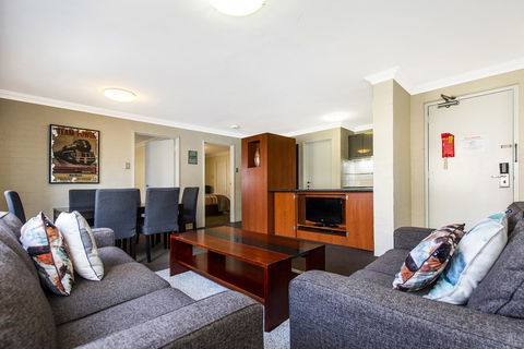 Subiaco Village 18 - Accommodation Asia 1