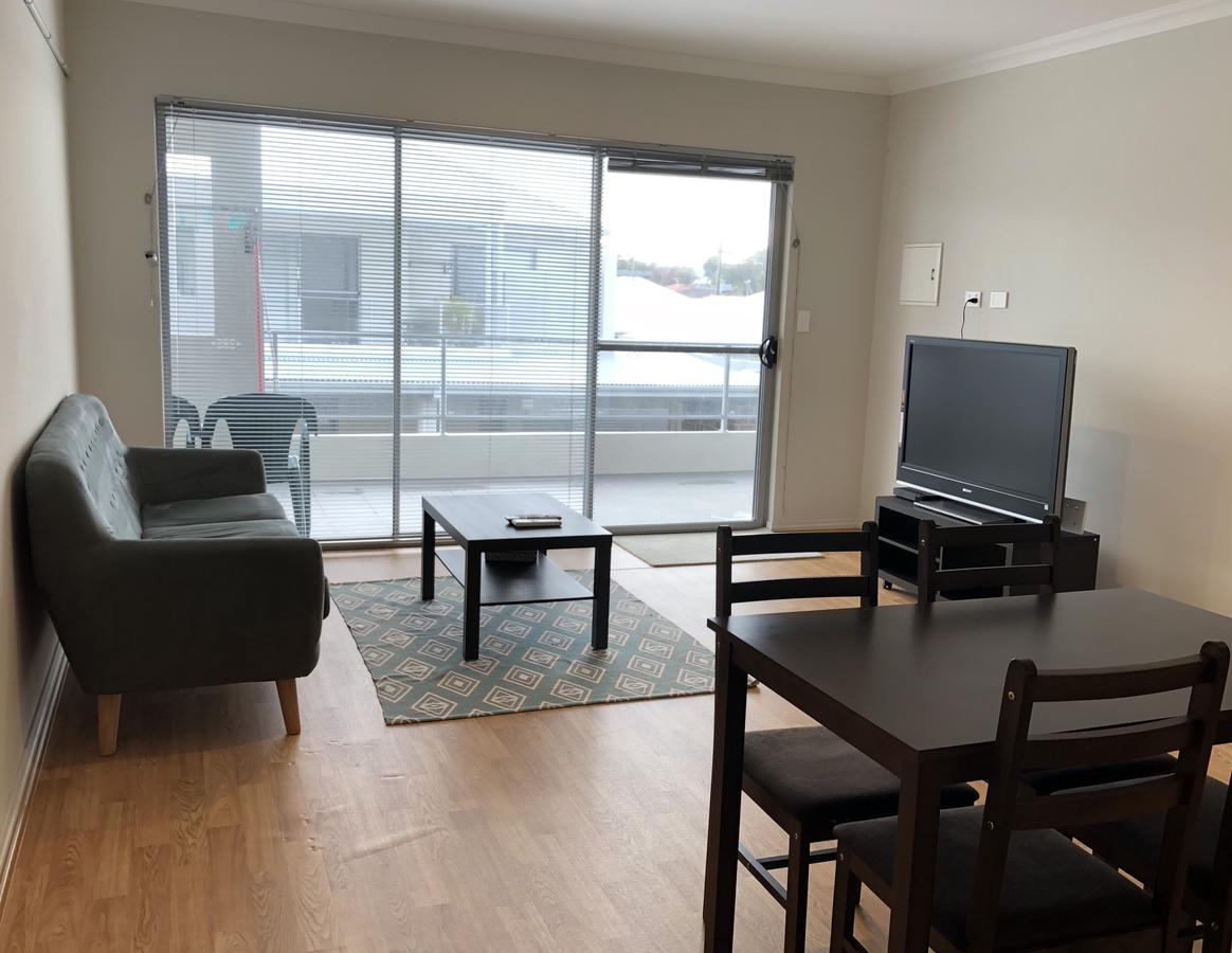 Queens Park WA Accommodation Asia
