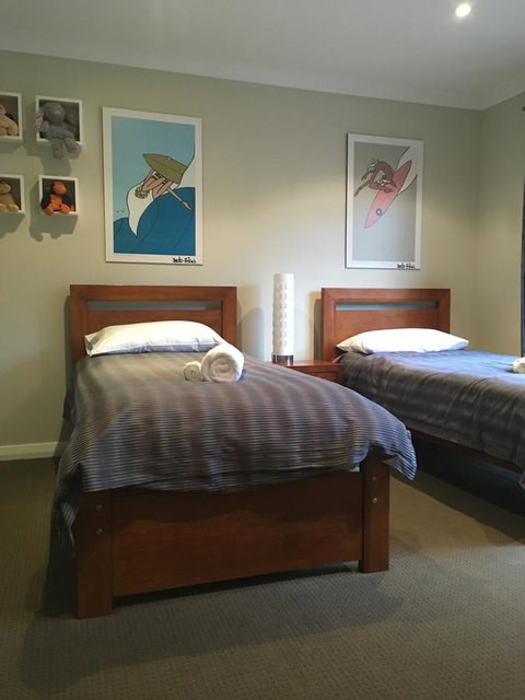 Rowley House - Accommodation Asia 4