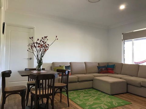 The Mains Guest House 2 Bedroom Farm Stay - Accommodation Guide 11