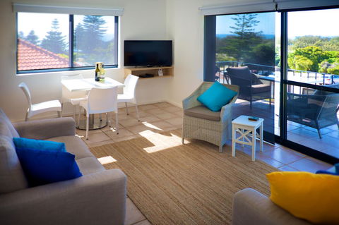Cottesloe Marine Apartment - Executive Escapes - Accommodation Asia 4