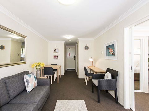 Subiaco Village 28 - Accommodation Asia 3