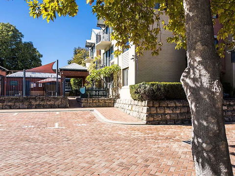 Subiaco Village 28 - Accommodation Asia 20