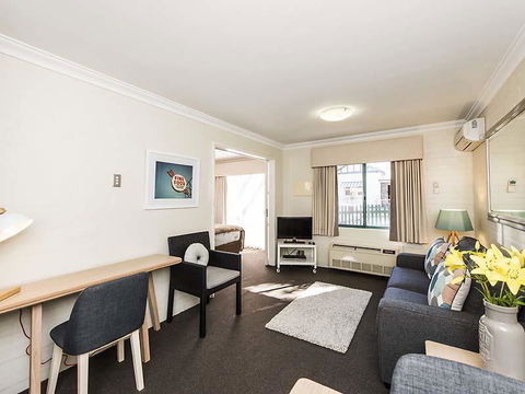 Subiaco Village 28 - Accommodation Asia 6