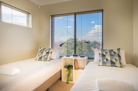 Woodlands Retreat - Accommodation Asia 10