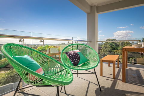 Woodlands Retreat - Accommodation Asia 9