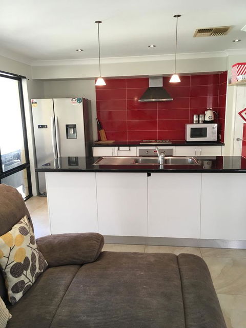 Shiraz Heights - Accommodation Asia 12