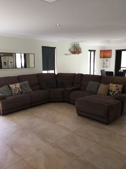 Shiraz Heights - Accommodation Asia 0