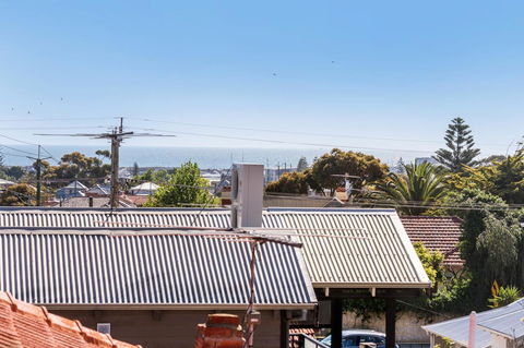 100 On South Callan Apartments - Accommodation Asia 20