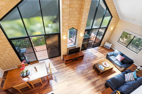 Swanview Ardross Shortstays - Accommodation Asia 0