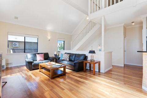 Swanview Ardross Shortstays - Accommodation Asia 3