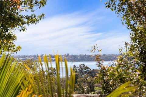 Swanview Ardross Shortstays - Accommodation Asia 15