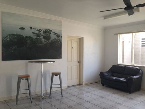 Perth Central Backpackers - Accommodation Guide 27