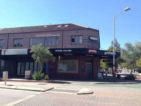 Perth Central Backpackers - Accommodation Guide 23