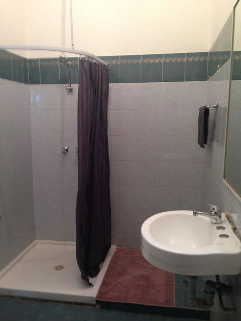Perth Central Backpackers - Accommodation Guide 35