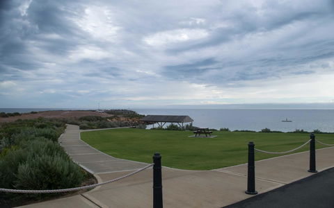 Hopetoun Motel & Chalet Village - Accommodation Asia 39