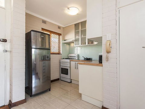 Rosalie 35 - Accommodation Asia 10