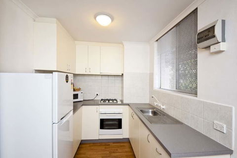 Cunningham Terrace 8 - Accommodation Asia 3