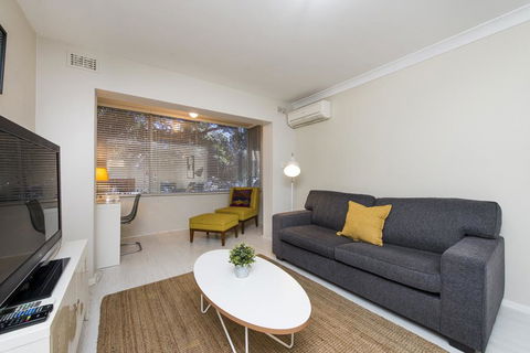 Townshend Rd - Accommodation Guide 41