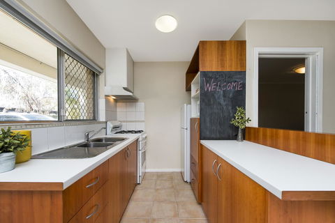 Townshend Rd - Accommodation Guide 11