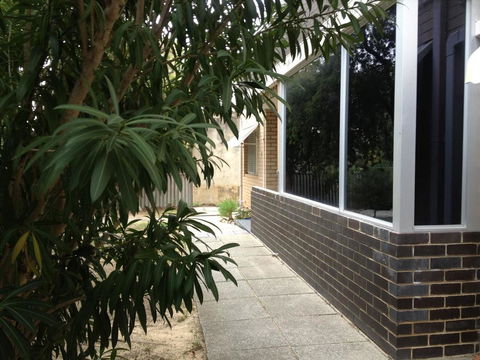Townshend Rd - Accommodation Guide 28