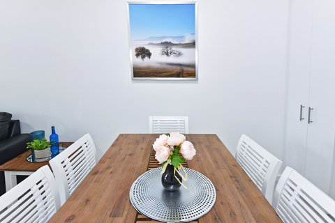 Infinite Apartment Opposite Garden City - Accommodation Asia 5