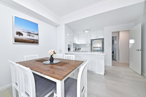 Infinite Apartment Opposite Garden City - Accommodation Asia 6