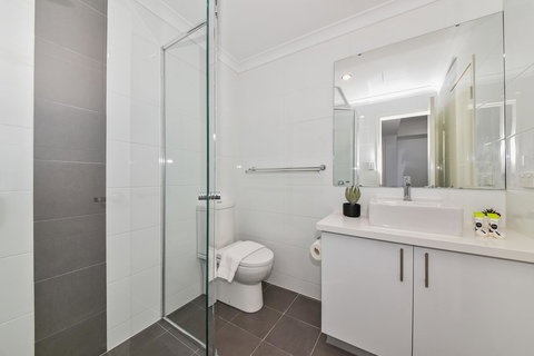 Infinite Apartment Opposite Garden City - Accommodation Asia 16