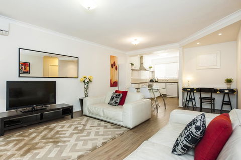 Forrest St - Accommodation Guide 0