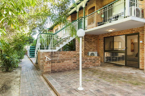 Forrest St - Accommodation Guide 18