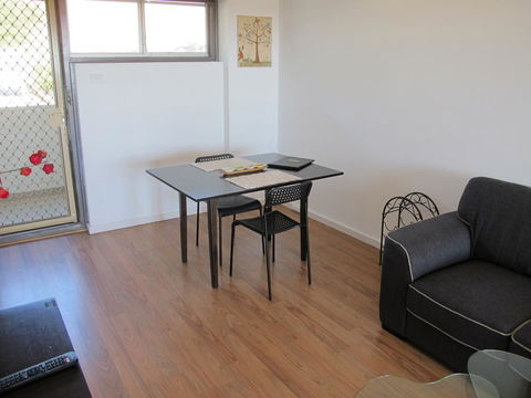 Studio 204 With Harbour, Ocean And Sunset Views From The Balcony - Accommodation China 6