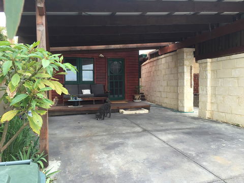 Sunset Cottage - Accommodation Asia 2