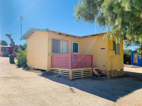 Shark Bay Cottages - Accommodation Asia 42