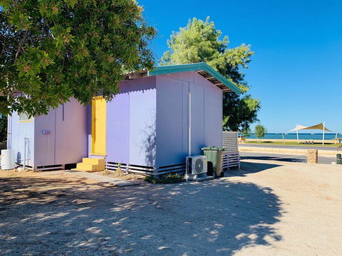 Shark Bay Cottages - Accommodation Asia 40