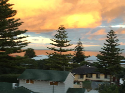 Mullaloo B & B - Accommodation Guide 29