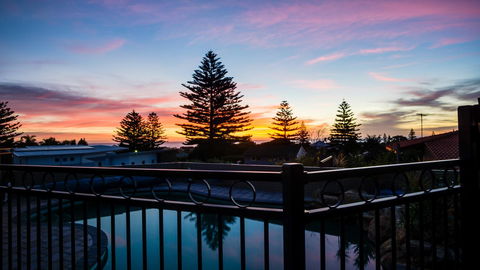 Mullaloo B & B - Accommodation Guide 8